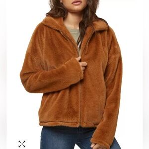 O’Neill Faux Fur Coat 🤎